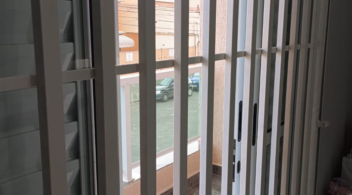 70e95f13-2df0-438a-b40b-4930b9c4058f