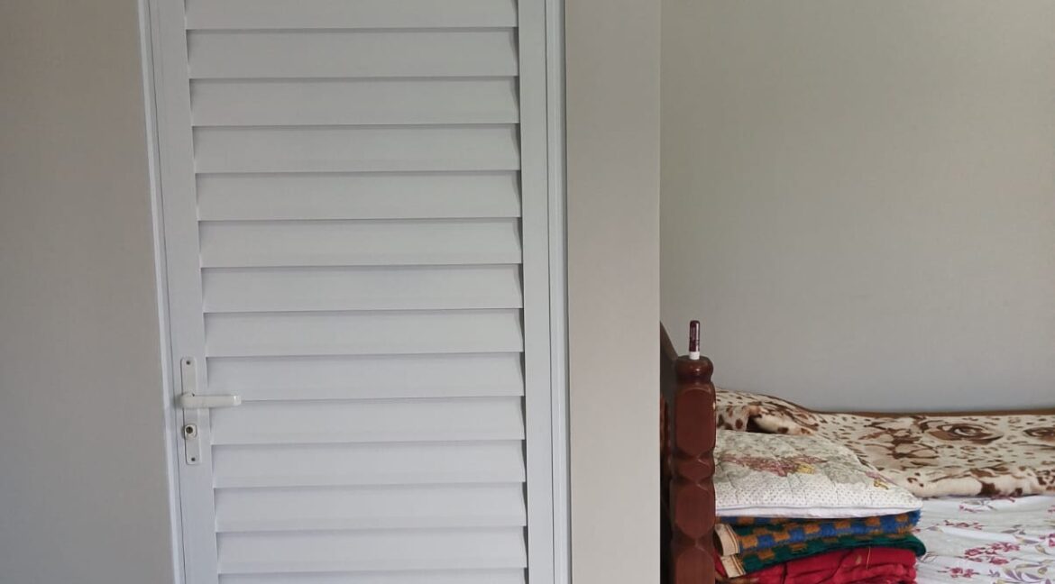 a6aa244b-bb4f-4515-970b-e6b6077556af