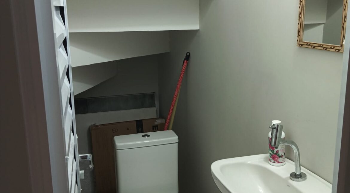 c5249302-7115-431f-b62d-fb165f0bd33d