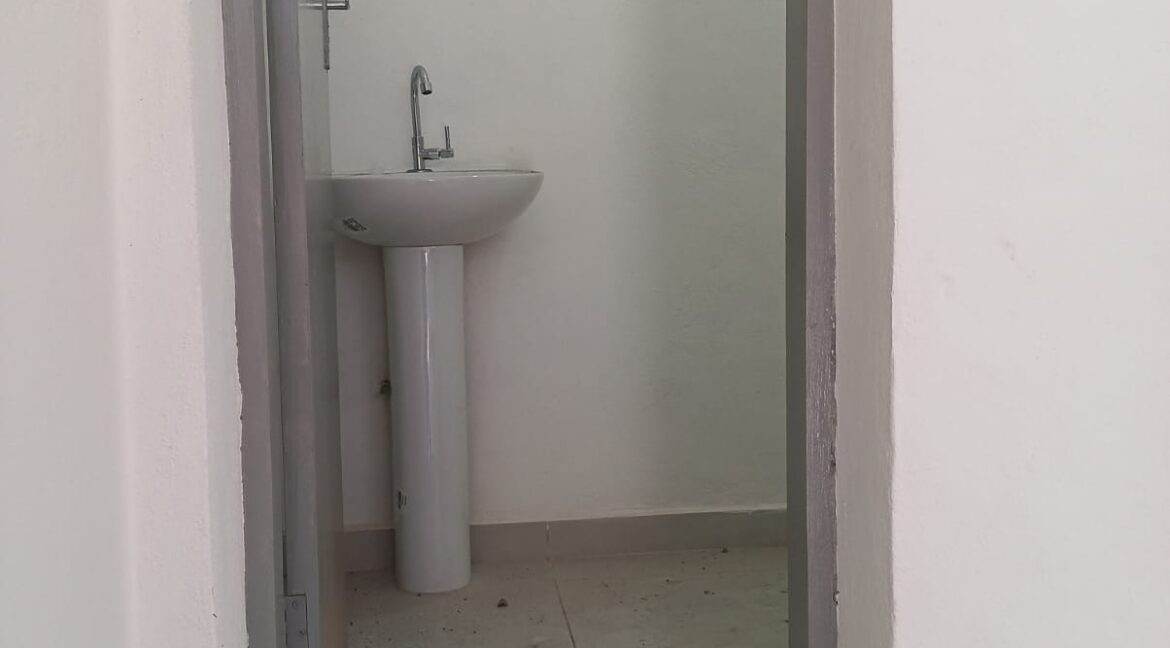 28140e46-04b8-4de5-b24f-bc26714b835a