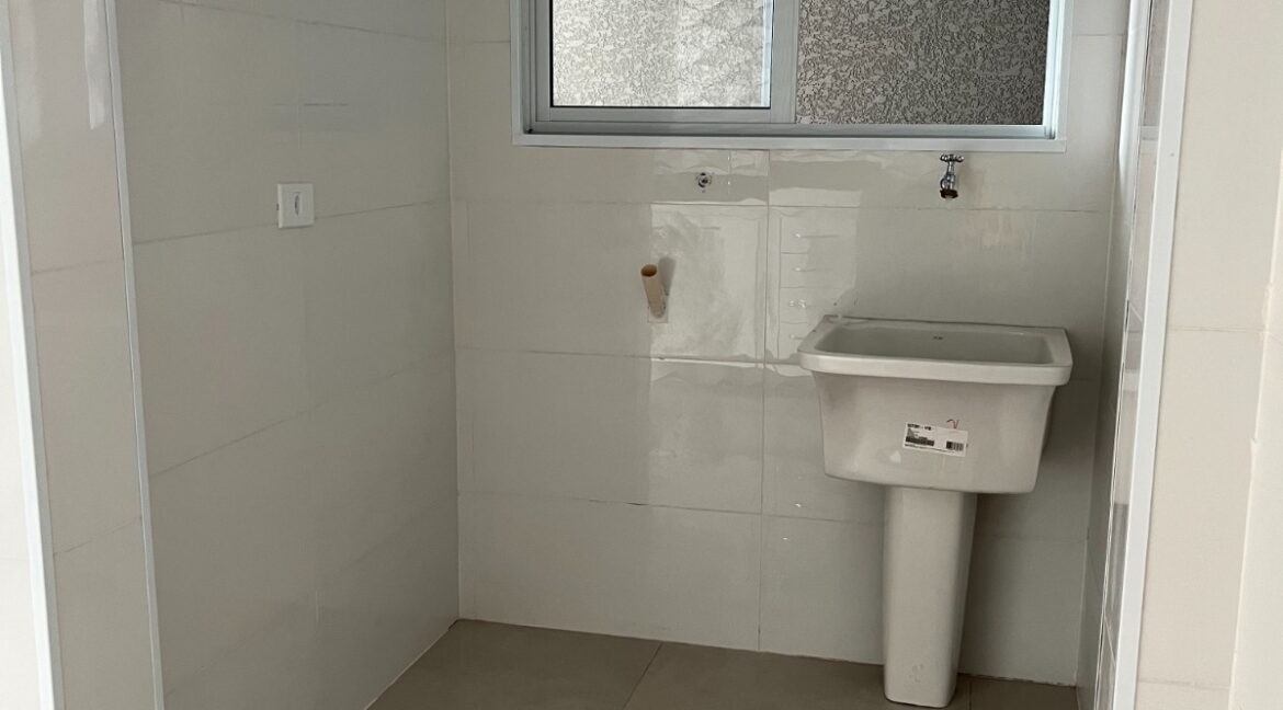 2c039abf-7b66-4828-9b75-3fc72ab014d7