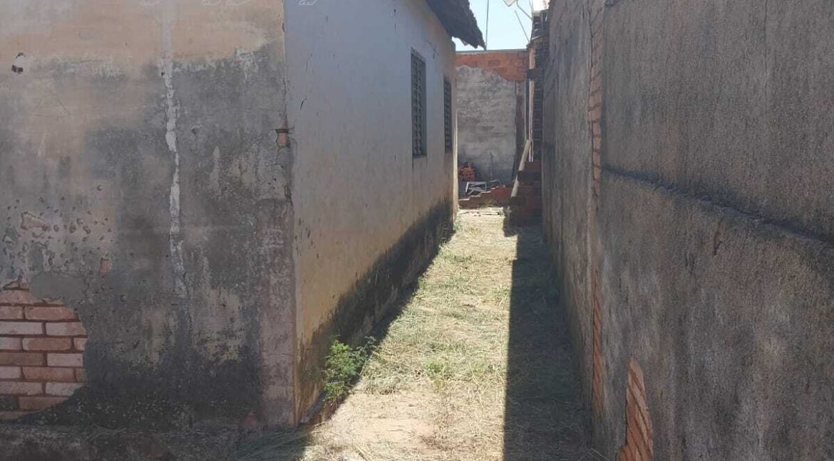 b3927b32-b1bb-4923-a8e2-d7bc3e901cd8