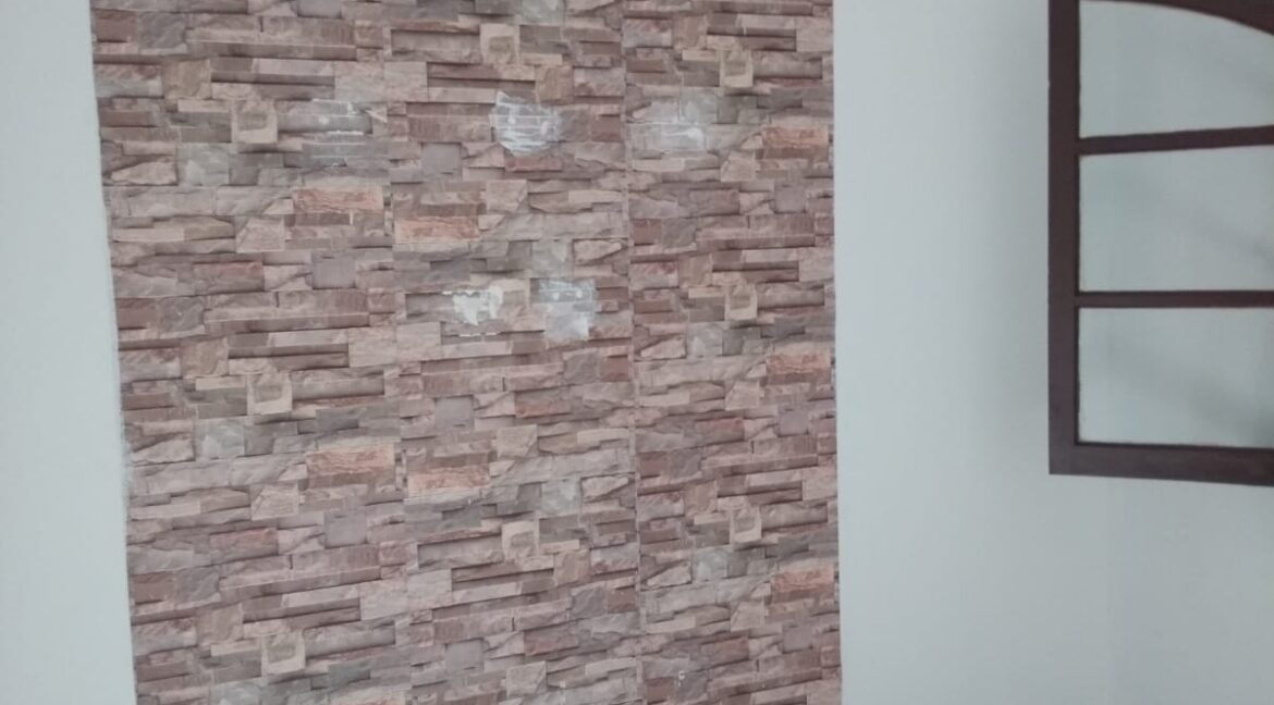 1ce10468-c55f-4512-91d4-749af7f0d17c