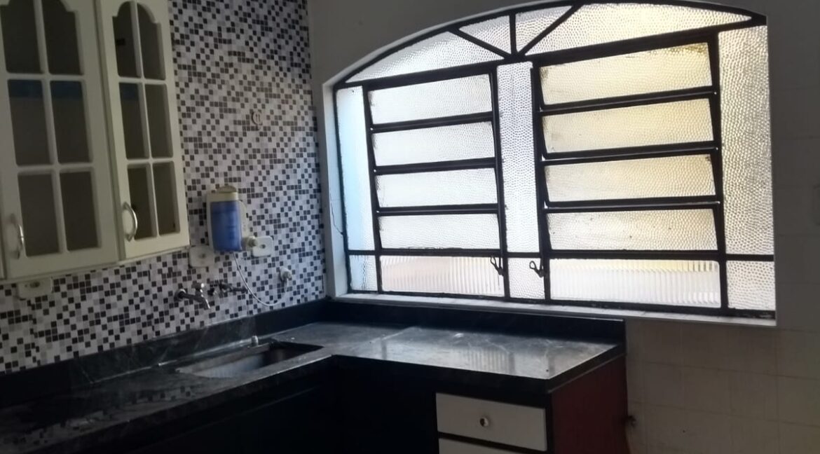 a98b9308-2d71-436c-99ff-34816cfc7ac6