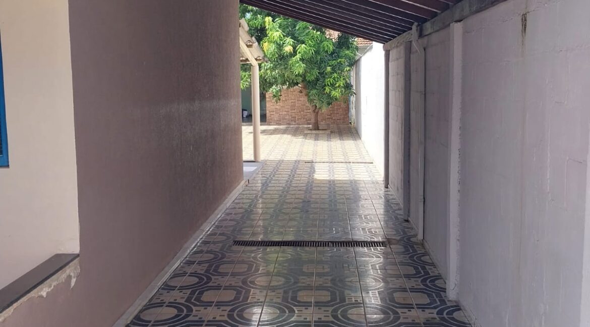 b48af282-702b-4b67-bb07-12889e56e765