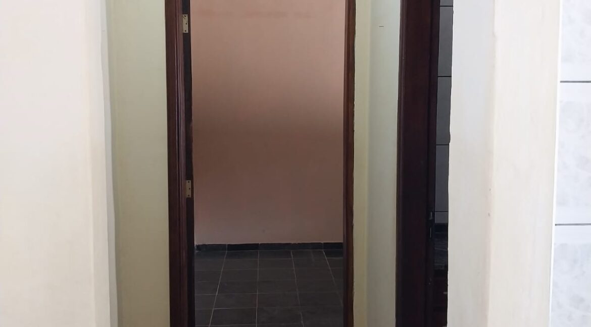 b9f90631-e8e4-46ca-9bac-09958a85f00e