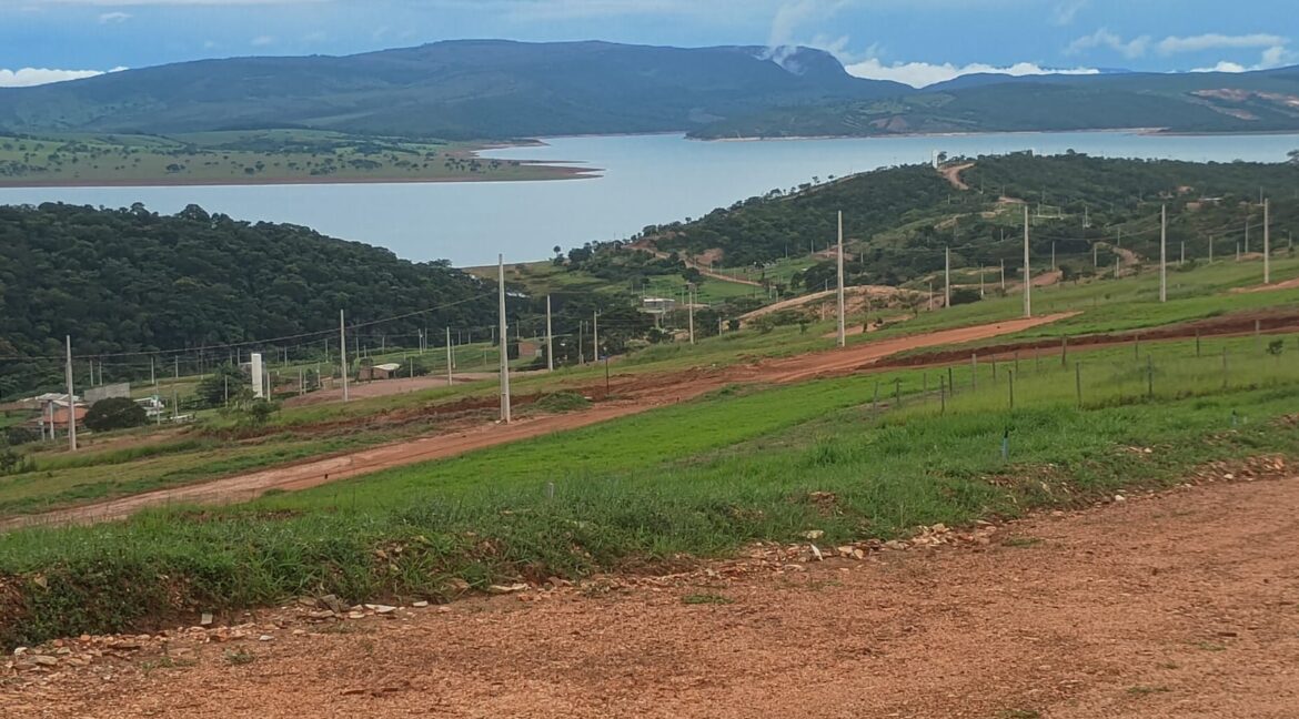 bda267e2-cb77-4165-8ca2-ad0264fd5e3d