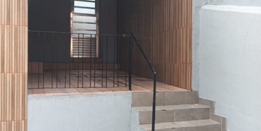 Linda Casa Térrea Jardim Record ( Jardim Vila Formosa )